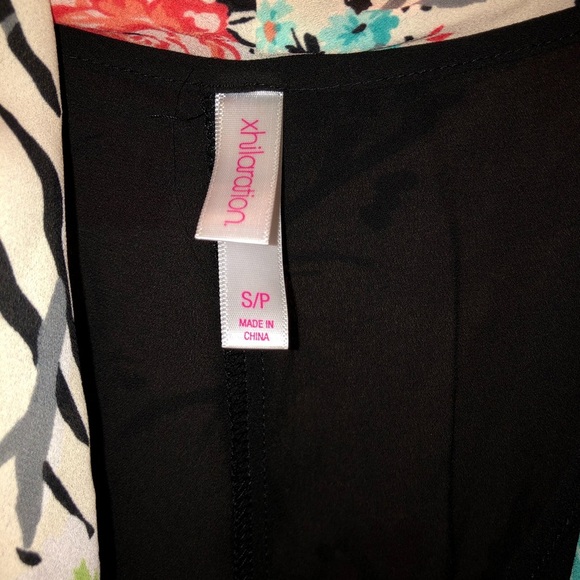 Xhiliration layered black and white floral blouse​ - Picture 2 of 7